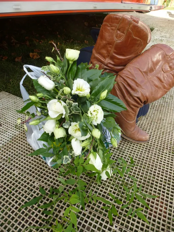 Boots, Bouquets, and a Chance of Storms: Your Valentine’s Saturday Briefing