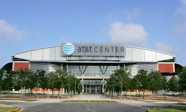 MLK Day Showdown: San Antonio Spurs Host Utah Jazz in Afternoon Clash at Frost Bank Center