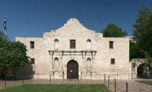Alamo City Morning: Heritage Revivals, DreamWeek Reflections, and the Road to Rodeo