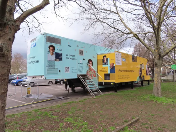 Official City Roundup: Health Mobile Clinics, Transit Alerts, and Public Briefings